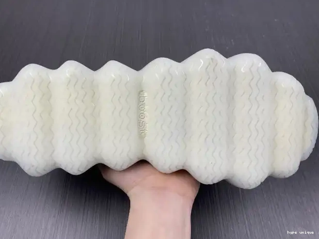 hype 400 H68031 YEEZY ADIDAS 0513